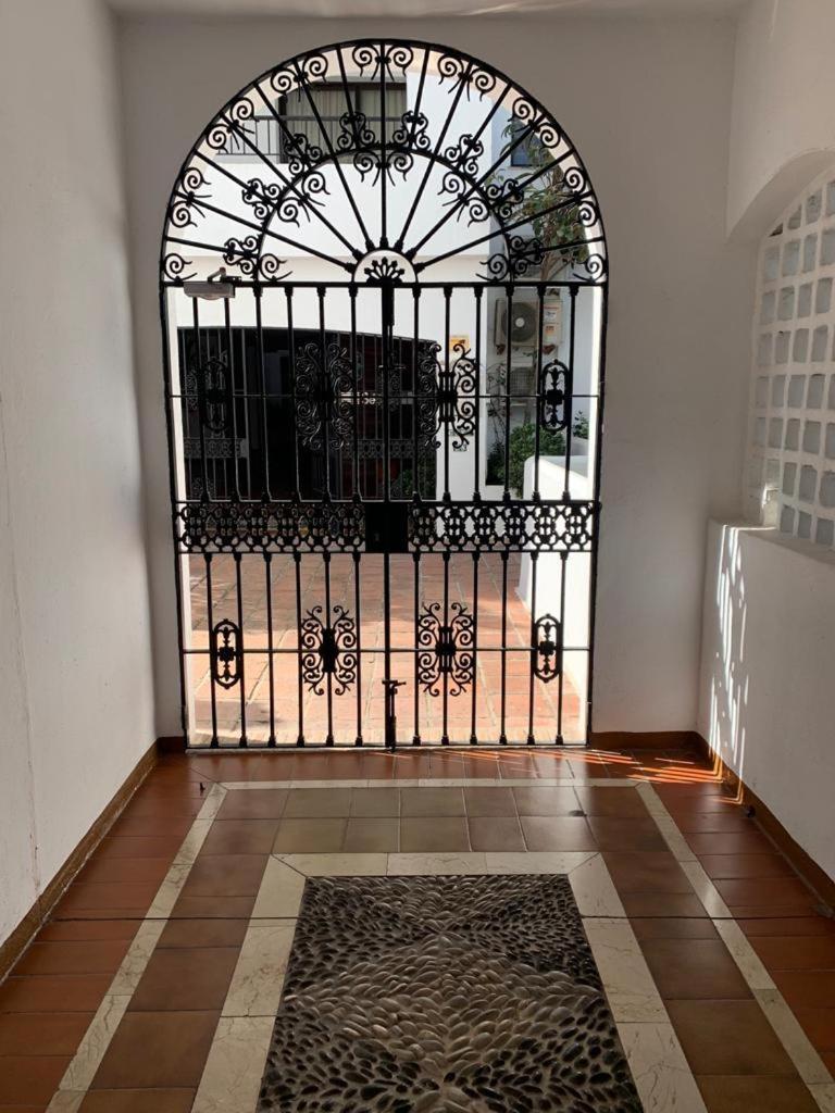 Apartment Charming In Puerto Banus Marbella